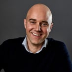 Dr_Peter_Aschmoneit_CEO_square