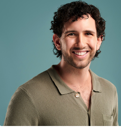 green blog background and black and white image of a McDonalds logo above a breakfast window